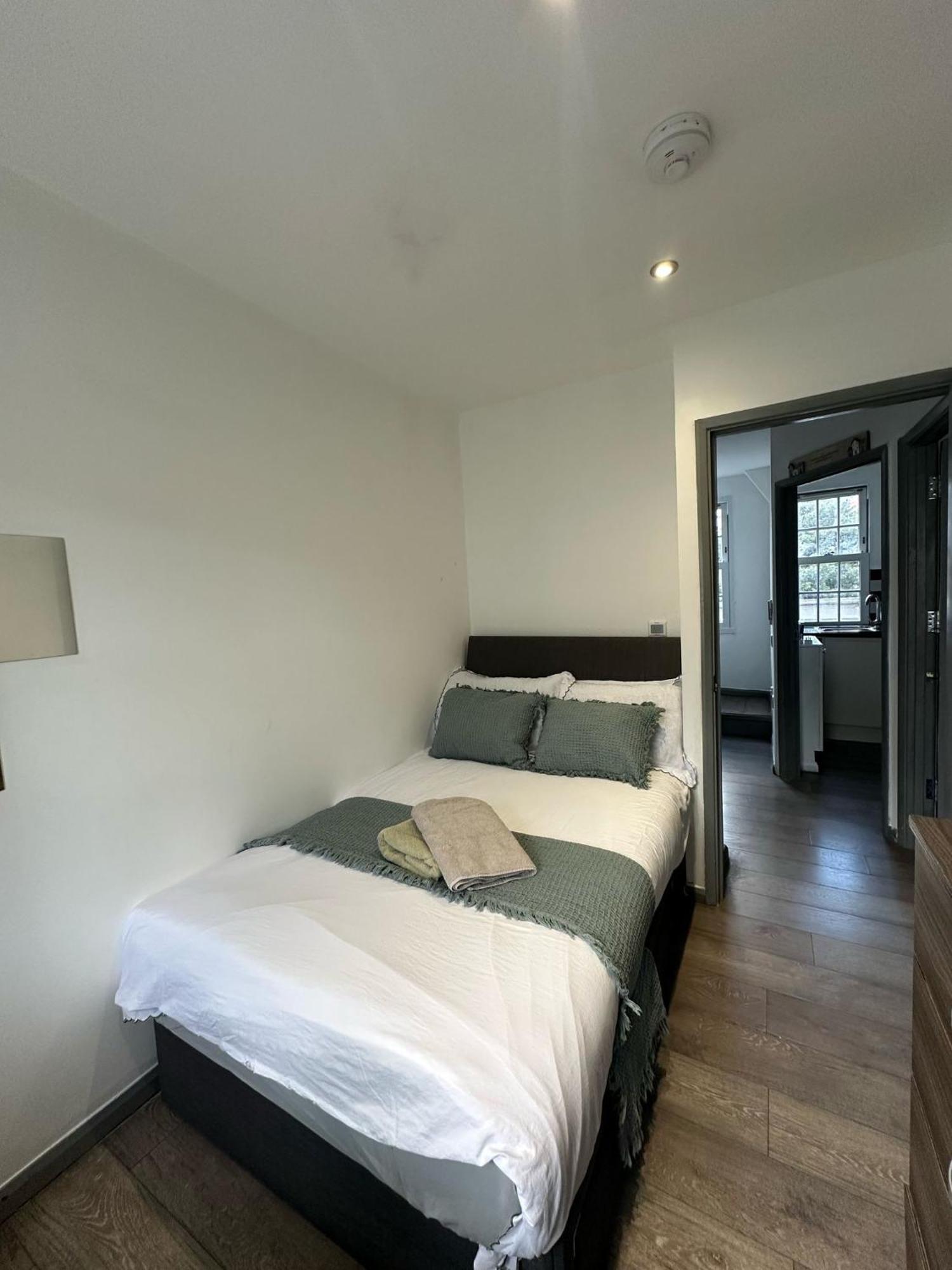 "Euston Comfort" 3 Bedroom Flat In Kings Cross, St Pancras!!!!118B Лондон Экстерьер фото