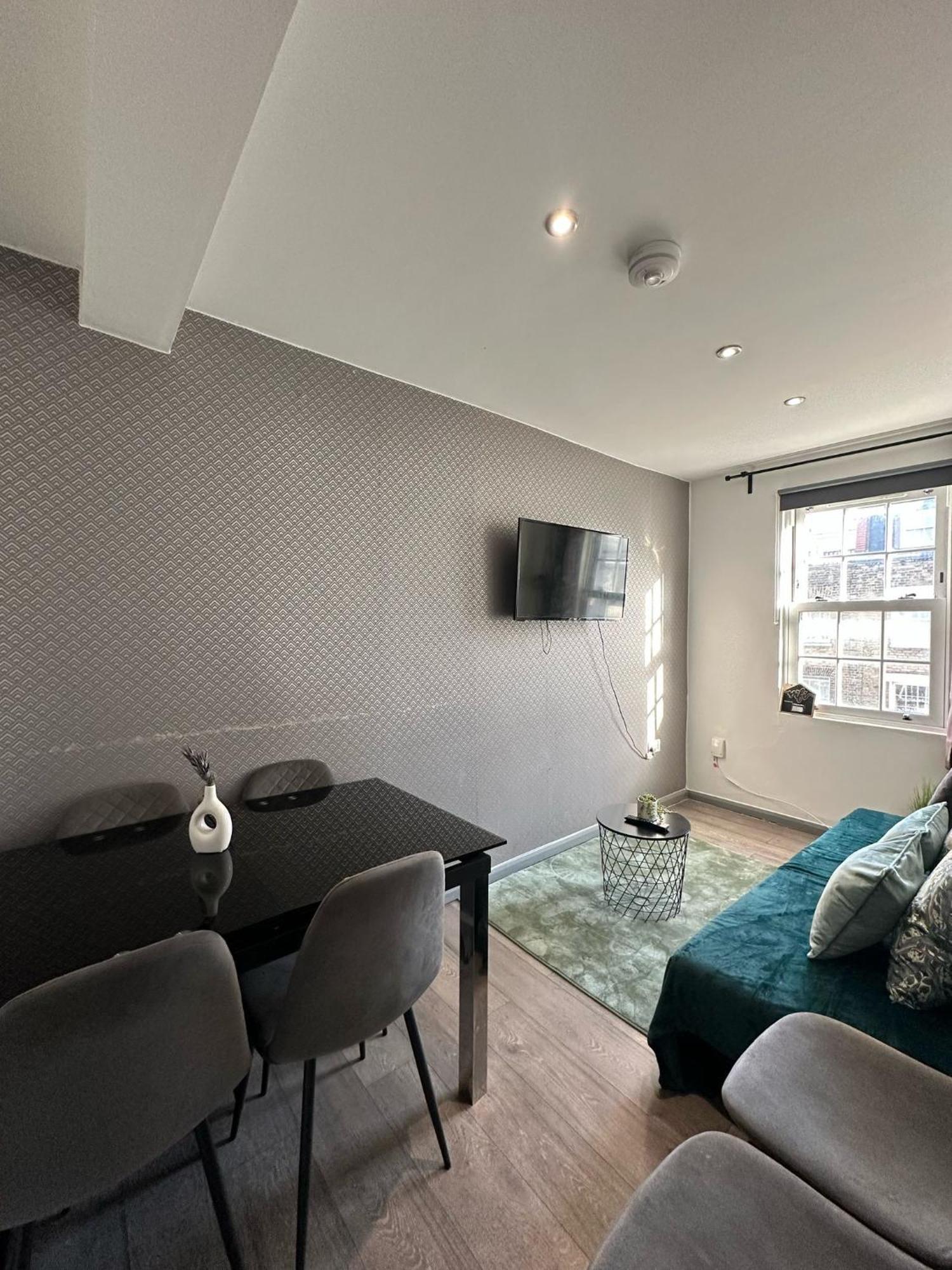 "Euston Comfort" 3 Bedroom Flat In Kings Cross, St Pancras!!!!118B Лондон Экстерьер фото
