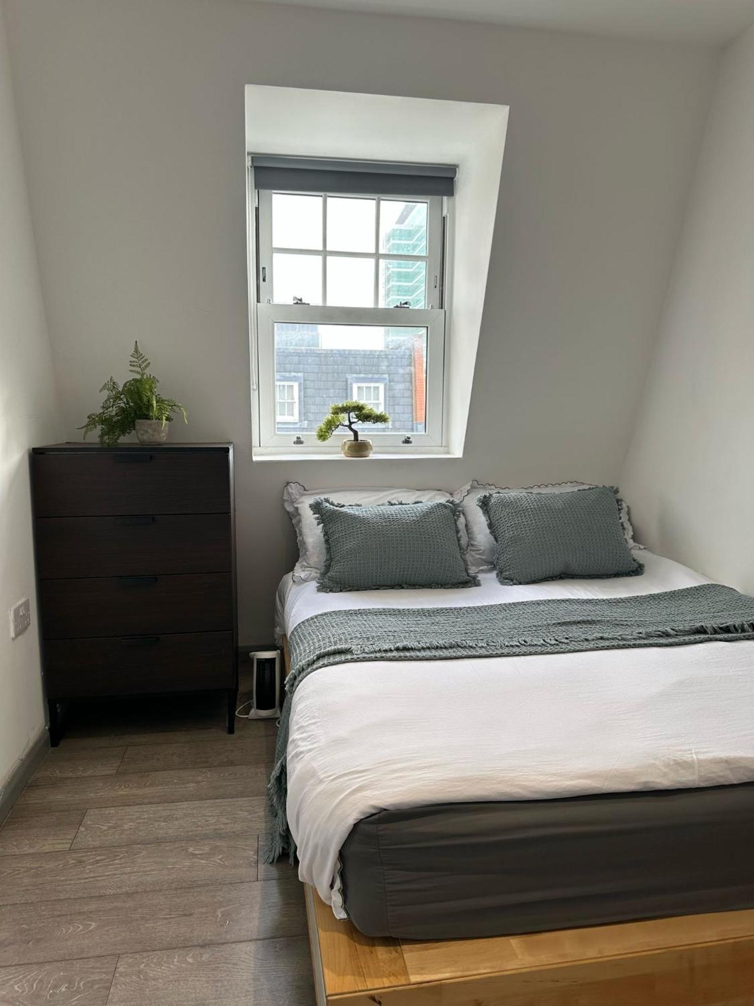 "Euston Comfort" 3 Bedroom Flat In Kings Cross, St Pancras!!!!118B Лондон Экстерьер фото