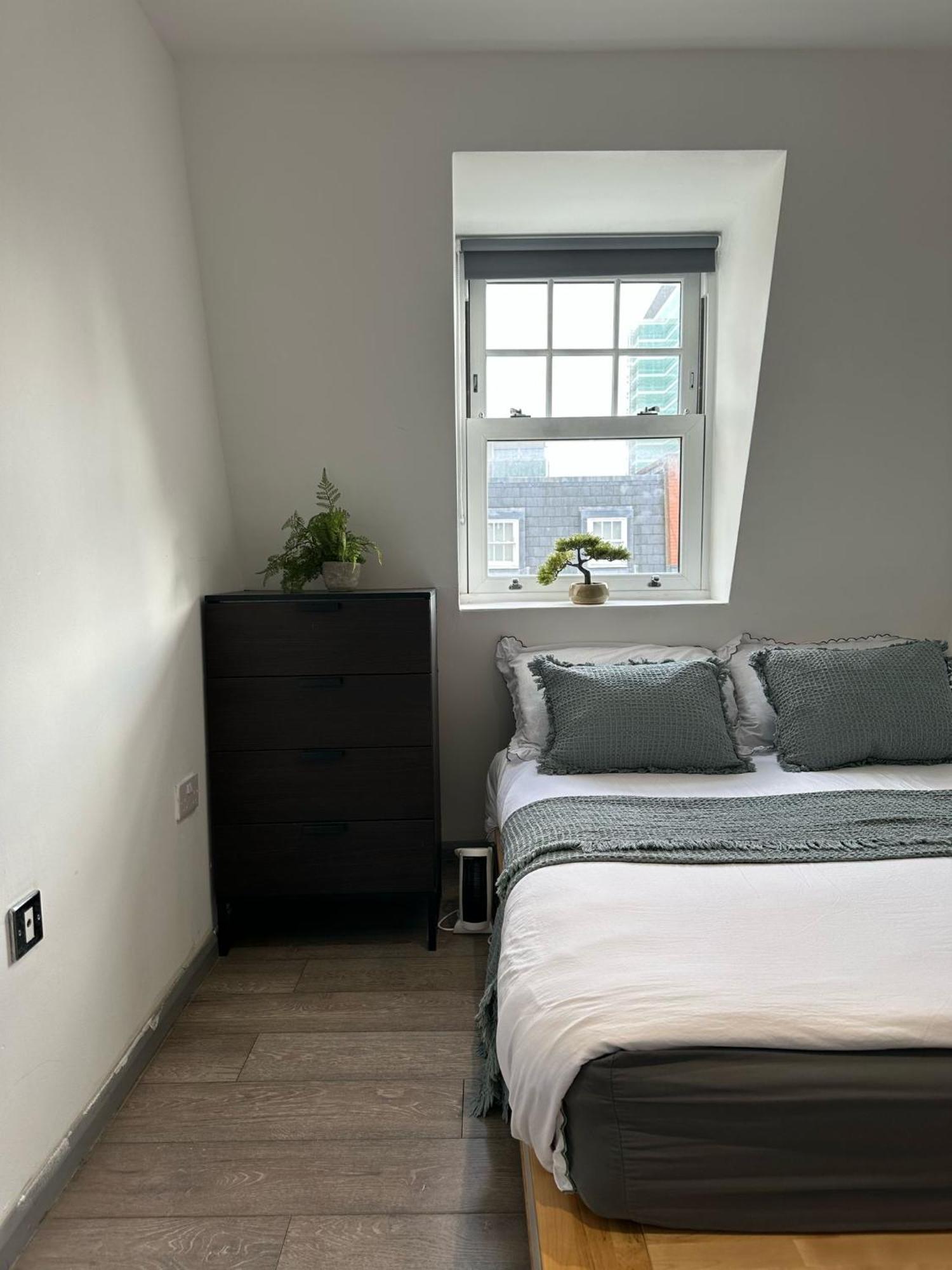 "Euston Comfort" 3 Bedroom Flat In Kings Cross, St Pancras!!!!118B Лондон Экстерьер фото